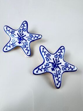 Zara Blue & White Starfish Ceramic Earrings